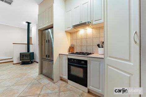 Property photo of 21 Hoult Mews Atwell WA 6164