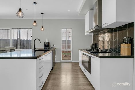 Property photo of 62 Contempo Boulevard Wollert VIC 3750