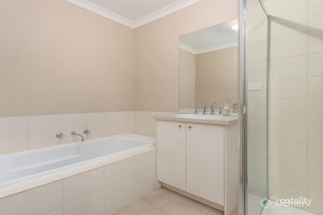 Property photo of 10 Valencia Boulevard Doreen VIC 3754