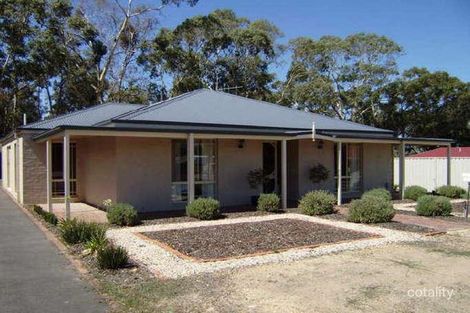 Property photo of 16 Woodlands Drive Eaglehawk VIC 3556