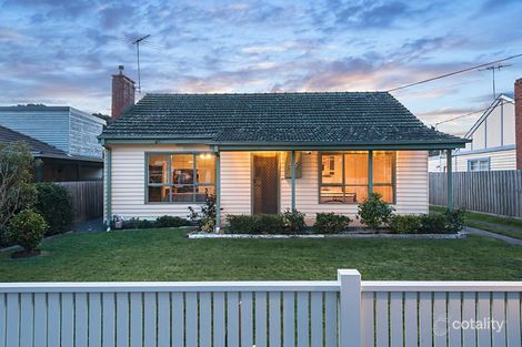 18 Scarlet St, Mordialloc, VIC 3195