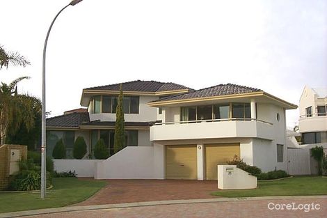 Property photo of 25 Manakoora Rise Sorrento WA 6020