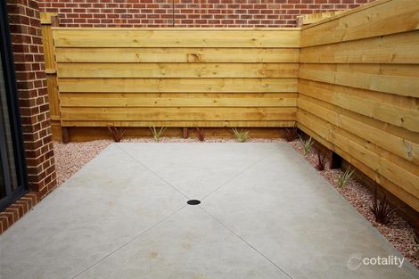 Property photo of 11 Warburton Way Warrnambool VIC 3280