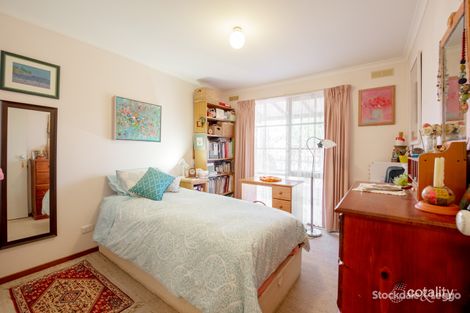 Property photo of 17 Oxford Street Chiltern VIC 3683