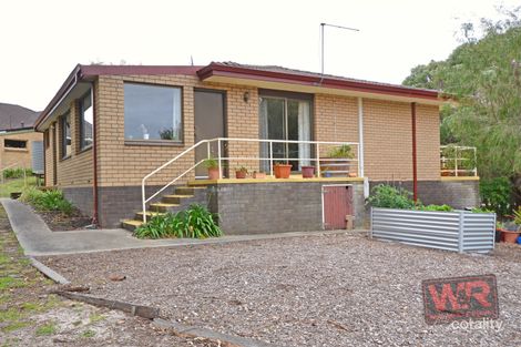 Property photo of 146 Bay View Drive Little Grove WA 6330