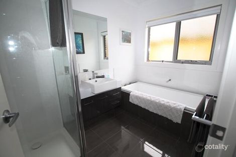 Property photo of 8 McPherson Crescent Warrnambool VIC 3280
