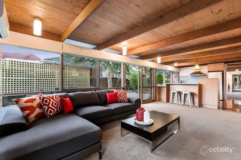 Property photo of 2 Heysen Grove Doncaster East VIC 3109