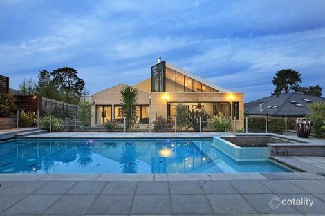 64 Woodhouse Rd, Doncaster East, VIC 3109