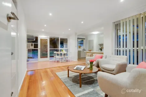 Property photo of 7 Tara Drive Frankston VIC 3199