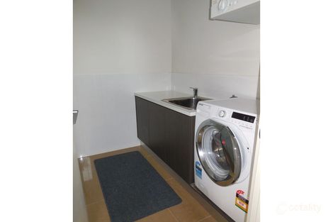 1/5019 Emerald Island Dr, Carrara, QLD 4211