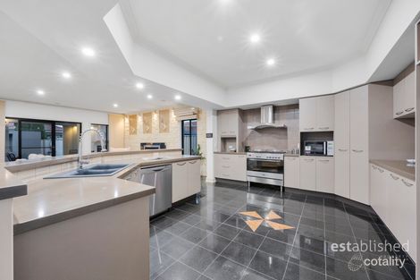 Property photo of 7 Toulon Grove Point Cook VIC 3030