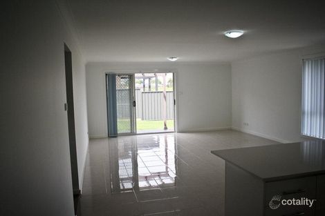 Property photo of 24 Farrier Crescent Hamlyn Terrace NSW 2259