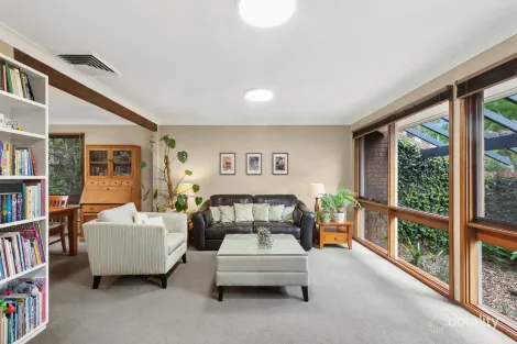 Property photo of 8 Batavia Place Illawong NSW 2234