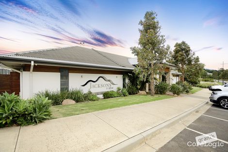 Property photo of 10 Bexley Boulevard Drouin VIC 3818