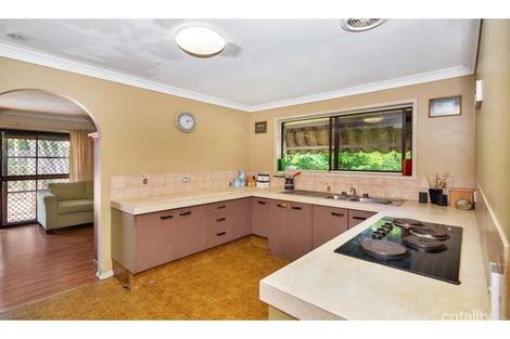 Property photo of 33 Redleaf Court Burleigh Waters QLD 4220