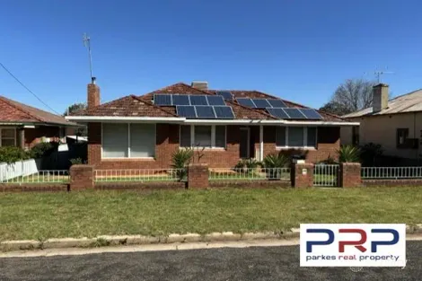 Property photo of 11 Oswin Street Parkes NSW 2870