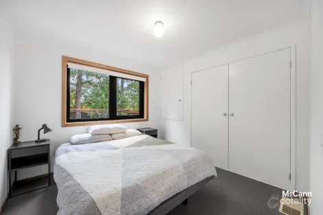 Property photo of 28 Harbison Crescent Wanniassa ACT 2903