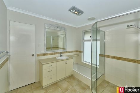 Property photo of 1 McMahon Court Halls Head WA 6210