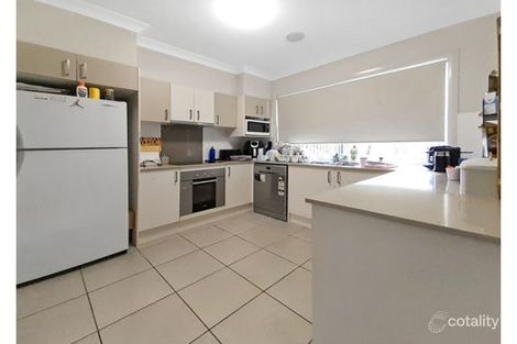 Property photo of 2/7-17 Lucy Street Marsden QLD 4132