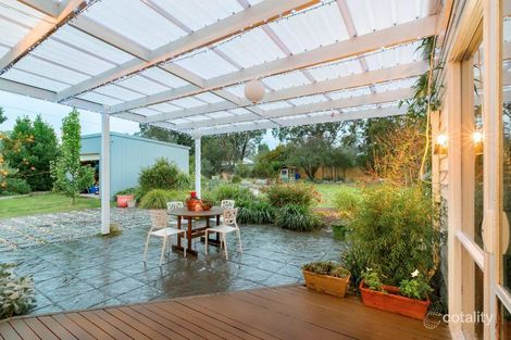 Property photo of 302 Specimen Vale South Eureka VIC 3350