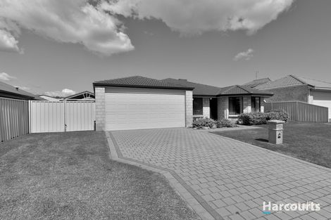 Property photo of 11 Podman Turn Madora Bay WA 6210