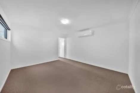 Property photo of 14 Chanticleer Drive Mernda VIC 3754