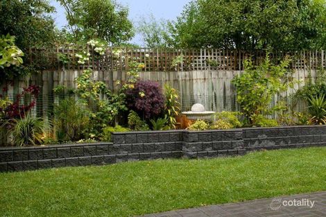 Property photo of 13 Nursery Way Burwood VIC 3125