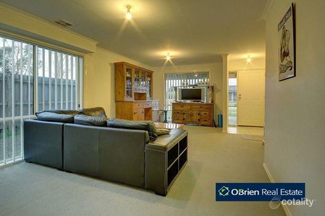 Property photo of 93 Sweeney Drive Narre Warren VIC 3805