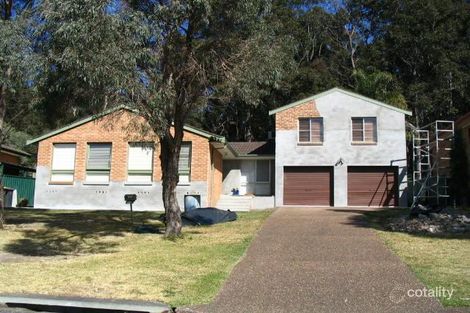 22 Suffolk Dr, Valentine, NSW 2280