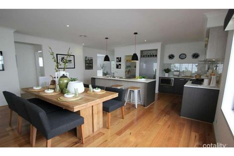 Property photo of 12 Percheron Way Clyde North VIC 3978