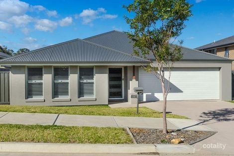 12 Siltstone Ave, Horsley, NSW 2530