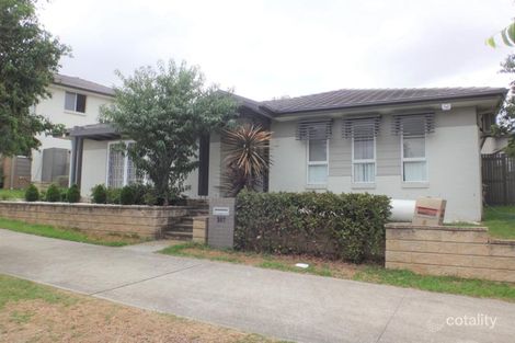 107 Middleton Dr, Middleton Grange, NSW 2171