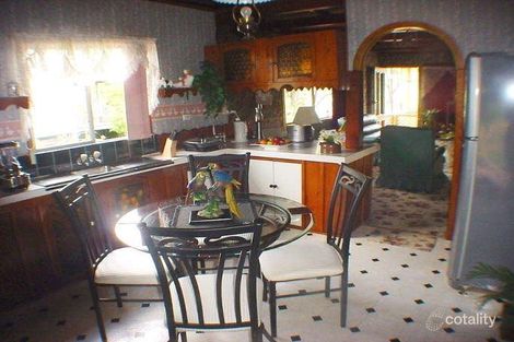 Property photo of 35 Bergins Hill Road Bundamba QLD 4304