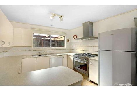 Property photo of 21 Moreton Crescent Bundoora VIC 3083