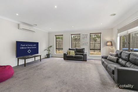 Property photo of 11 David Close Skye VIC 3977