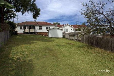 Property photo of 4 Walang Avenue Figtree NSW 2525