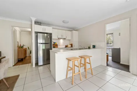 Property photo of 16 Orchard Lane Glenvale QLD 4350
