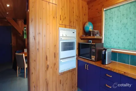 Property photo of 569 Borehead Road Lightning Ridge NSW 2834