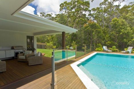 5 Attenuatta Pl, Noosaville, QLD 4566