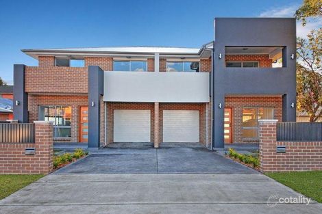 Property photo of 2/190 Lambeth Street Picnic Point NSW 2213