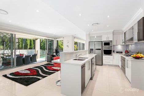 Property photo of 17 Glenview Close Bella Vista NSW 2153