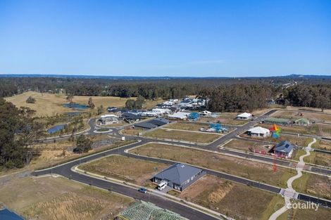 Property photo of 56 Wirraway Boulevard Badagarang NSW 2540