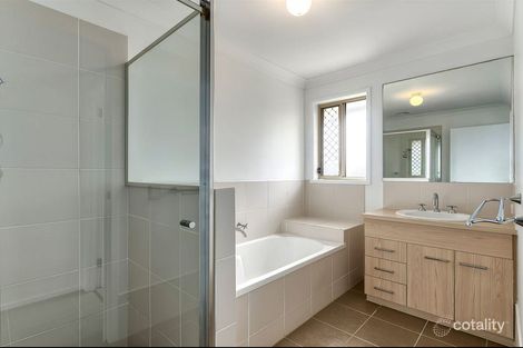 Property photo of 18 Macaranga Crescent Carseldine QLD 4034