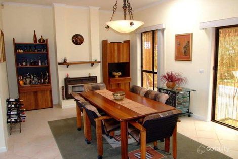 Property photo of 18 Warrenlee Drive West Albury NSW 2640