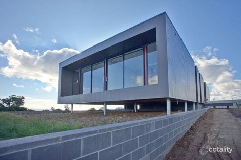 61 Stanley Cres, Mount Martha, VIC 3934