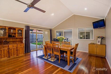 Property photo of 10 Sundew Close Hillside VIC 3037