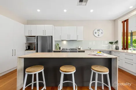 Property photo of 22 Hibiscus Avenue Ashgrove QLD 4060