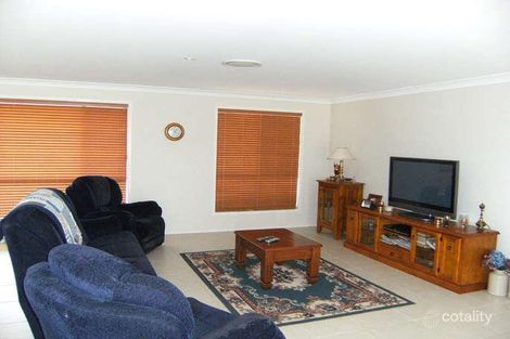 Property photo of 14 Capital Terrace Bolwarra Heights NSW 2320