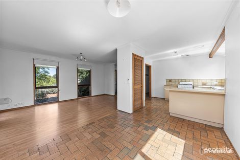 Property photo of 19 Buckingham Drive Werribee VIC 3030