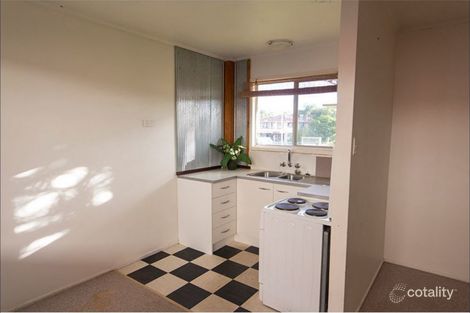 Property photo of 4/8 Robert Street Labrador QLD 4215